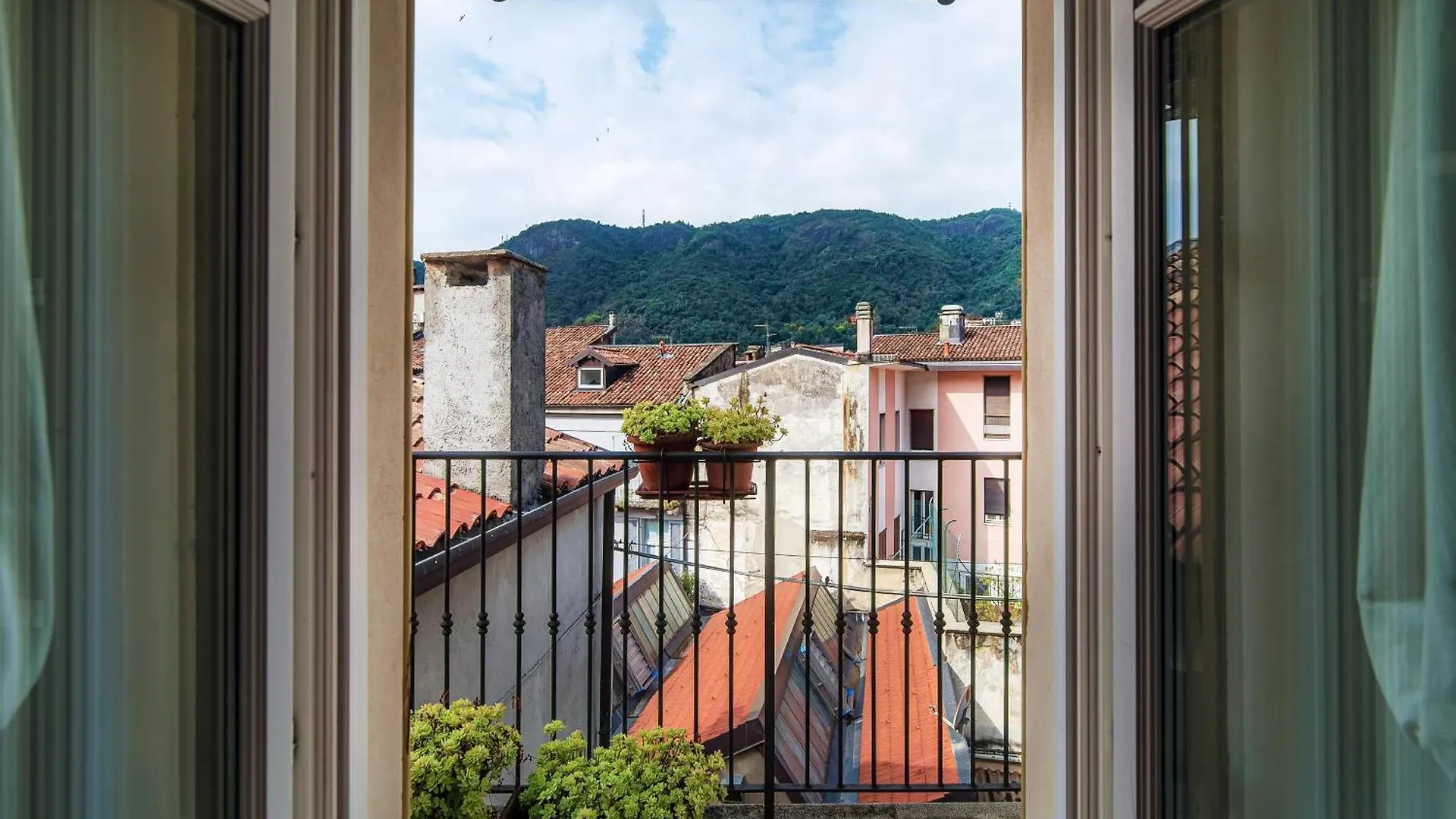 Cielo Apartment By Quokka 360 - In The Centre Of Como